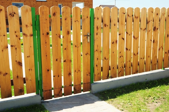 Wood yard gate