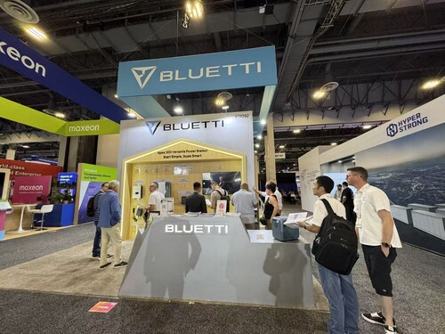 BLUETTI Demos Off-Grid and Backup Power Solutions at RE+ 2025