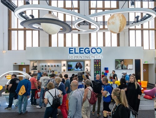 Elegoo Demo's Award Winning 3D Printers at IFA 2025