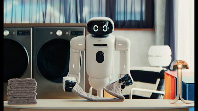 LG Announces "Zero Labor Home" with New CLOiD Robot