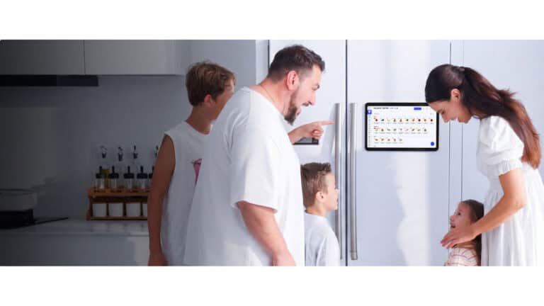 Everblog's FridgeCal 2 Turns the Fridge Door Into a 15.6-Inch AI Family Hub