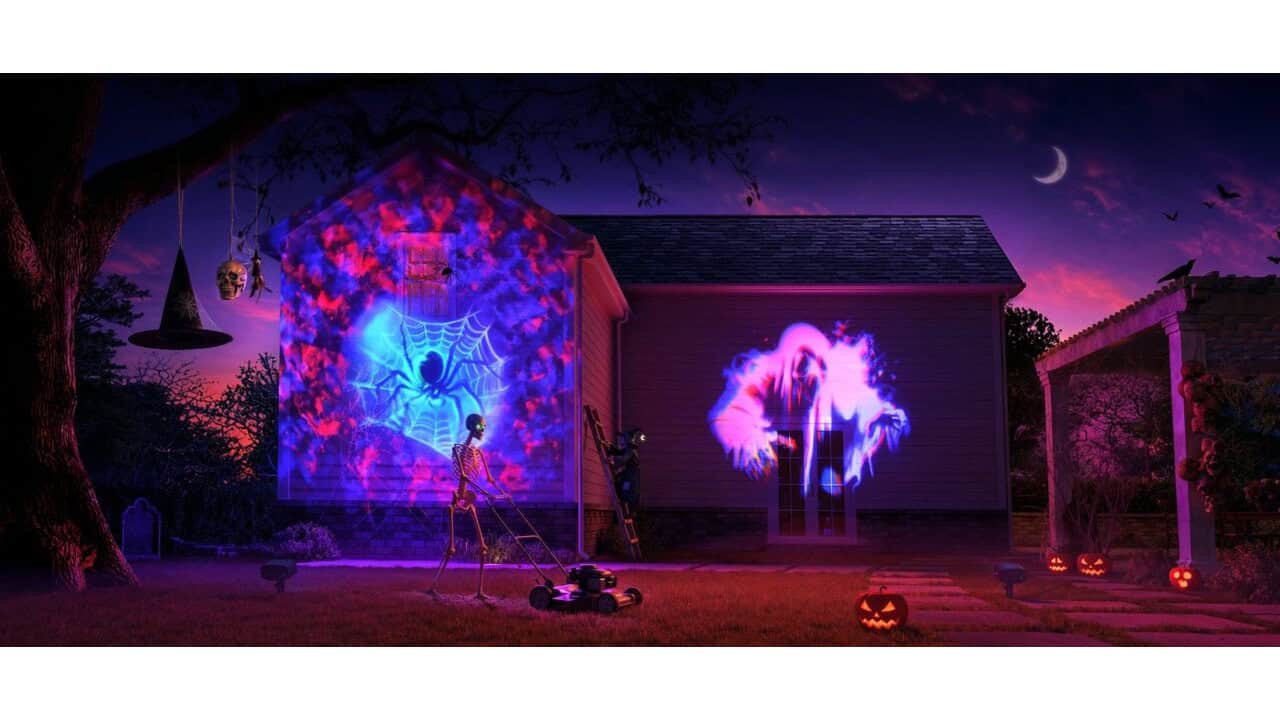 Govee's Holiday Pattern Projector Works With Matter and Has 16 Scene Discs